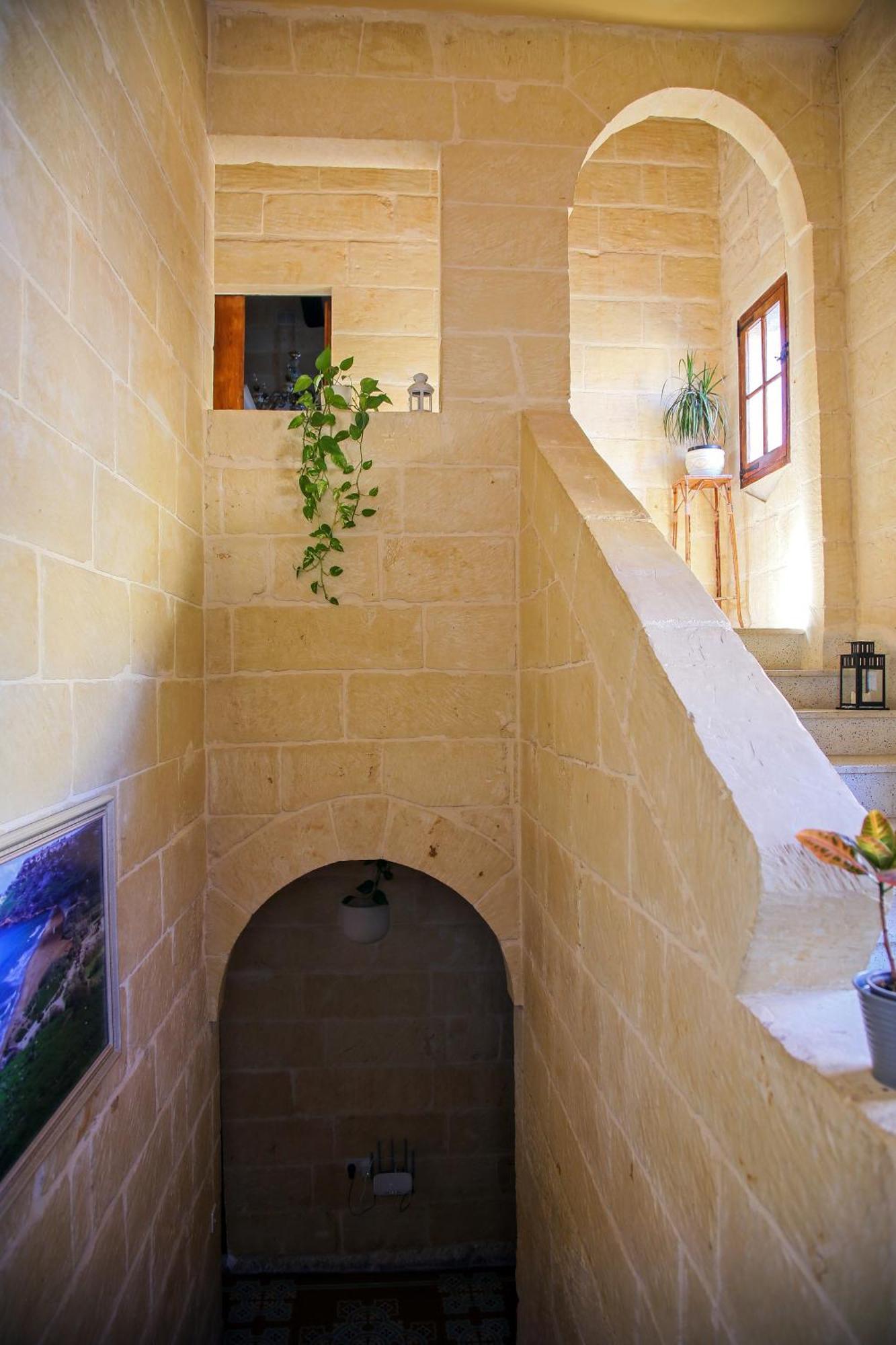 A La Maison B&B Xagħra Esterno foto