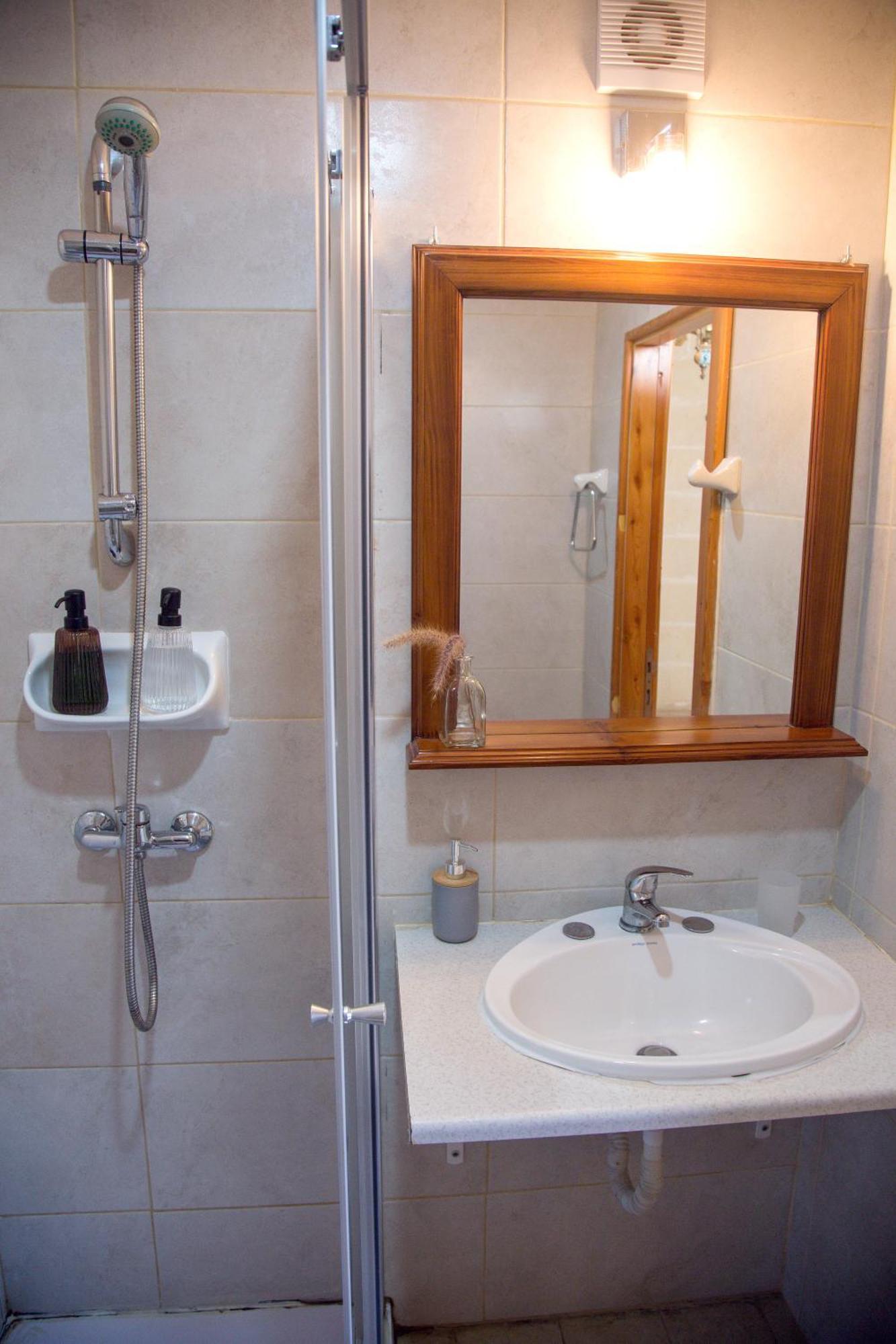 A La Maison B&B Xagħra Esterno foto